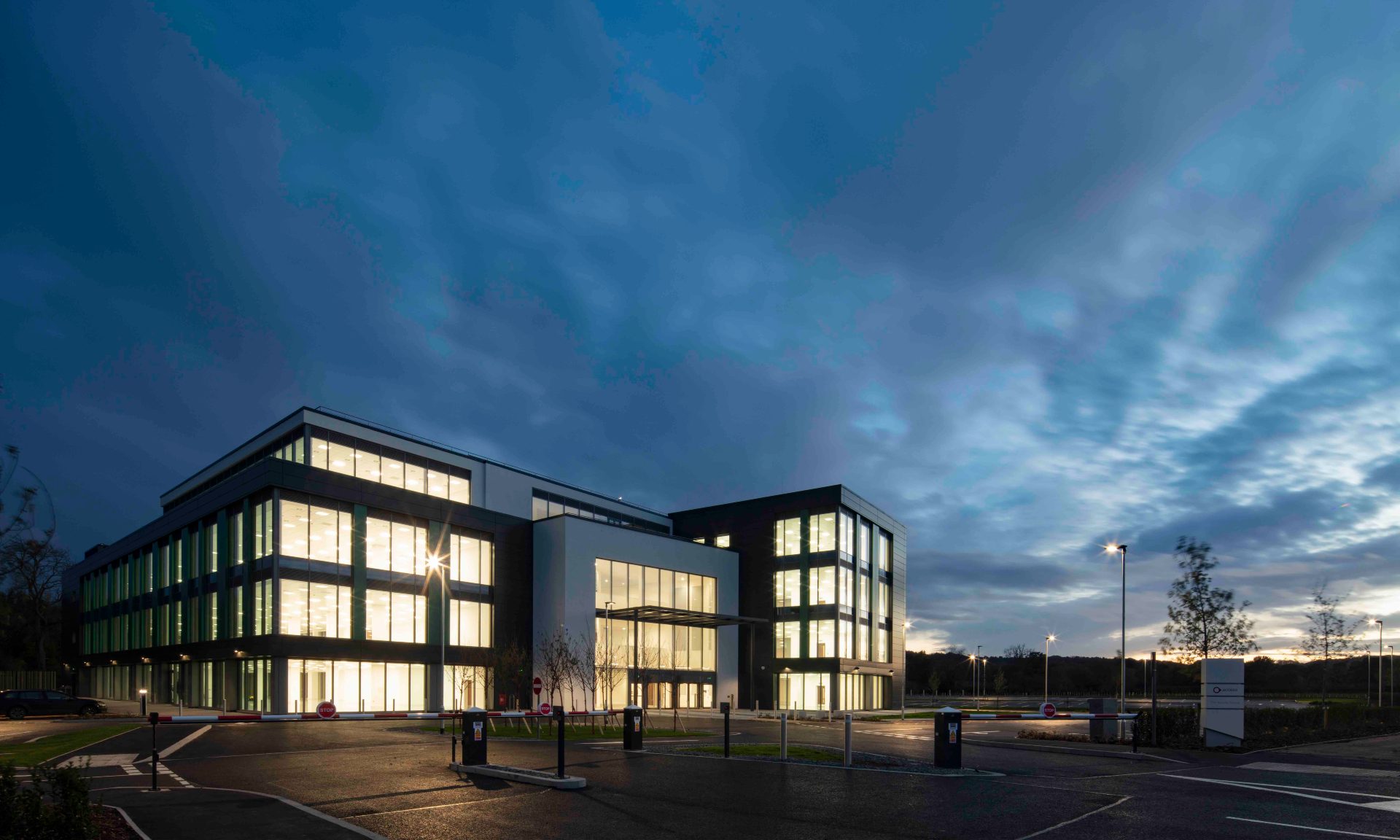 TECHNAL sustainable façade systems used at new Loughborough University Science and Enterprise Park