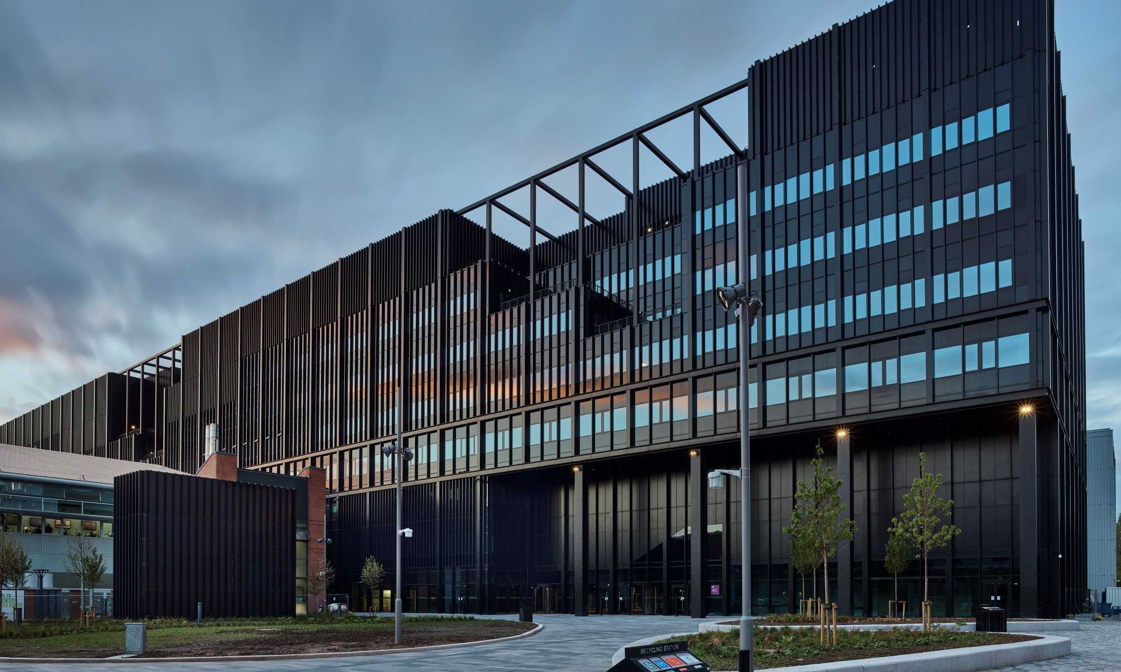 Construction completed on UK’s largest engineering campus at The University of Manchester